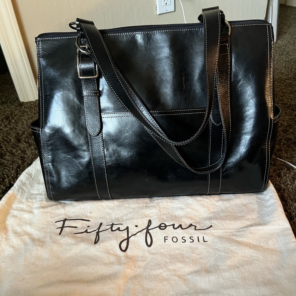 Fossil Black Leather Shoulder Bag